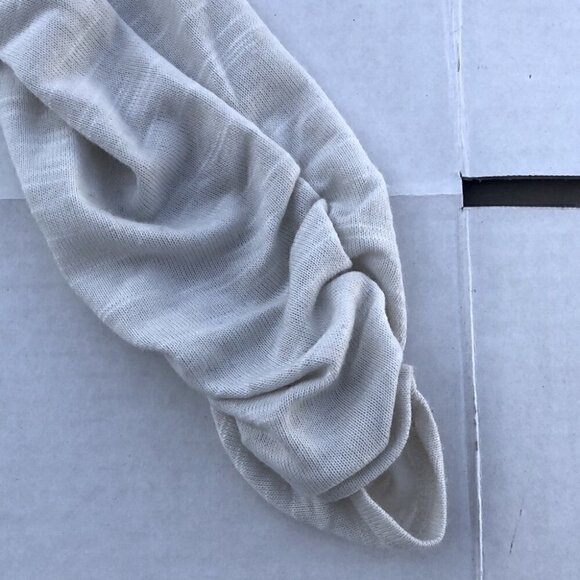 Heartsoul Tiger Striped Off White and Gold Sweater Size Small - Picture 4 of 7